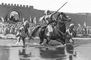 Восстание махдистов в Судане. 1881—1898. Халиф Абдаллах во главе своих войск. С картины конца 19 в. Африка (материк).