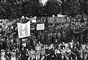 Литва. Митинг в Вильнюсе. 19 июня 1940. Литовская Советская Социалистическая Республика.