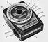 Фотоэлектрический экспонометр «Ленинград-4»: 1 — входное окно фотоэлектрического экспонометра с линзовым растром, ограничивающим углом восприятия фотоприемника; 2 — переключатель диапазонов измерения; 3 — шкала измерителя; 4 и 7 — шкалы светочувствительности фотоматериала; 5 — вспомогательная шкала калькулятора, служащая для переноса отсчета со шкалы измерителя; 6 — неподвижный индекс вспомогательной шкалы калькулятора; 8 — шкала частот (скоростей) киносъемки; 9 — шкала значений диафрагмы; 10 — шкала выдержек; 11 — указатель (стрелка) калькулятора; 12 — стрелка гальванометра. Фотоэлектрический экспонометр.
