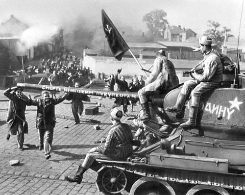 Кадр из фильма «Немая баррикада». 1949. Реж. О. Вавра. Вавра Отакар.