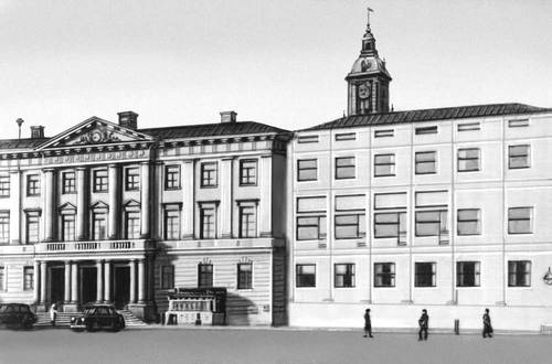 Гётеборг. Старая ратуша (ныне здание суда). 1670—72 (позже перестраивалась). Справа — новый корпус (1937, арх. Гётеборг Асплунд). Гётеборг.