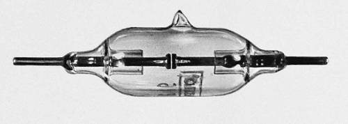 Рис. 1. Неуправляемый искровой разрядник Р-28. Искровой разрядник.