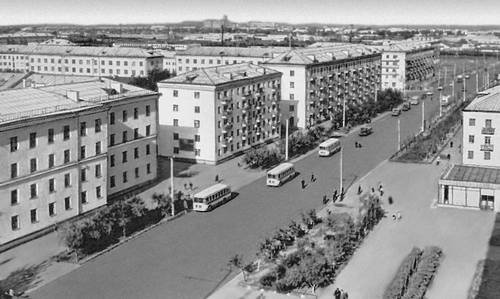 Город Курган. Пролетарская улица. Курган (центр Курганской обл.).