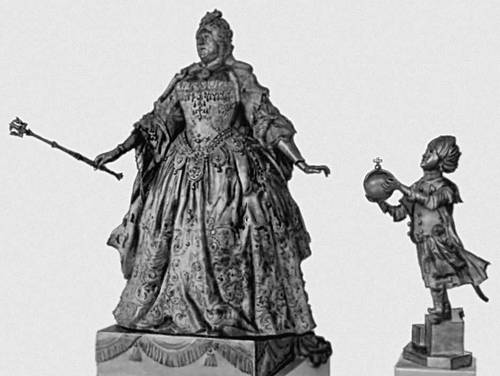 Б. К. Растрелли. «Императрица Анна Ивановна с арапчонком». Бронза. 1733—41. Русский музей. Ленинград. Растрелли Бартоломео Карло.