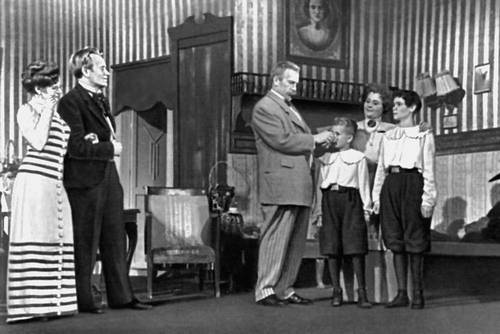   ().      . . . 1952.